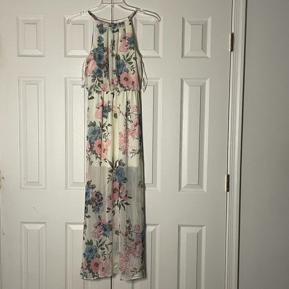 Womens' Maxi Dress - Picture 3 of 7